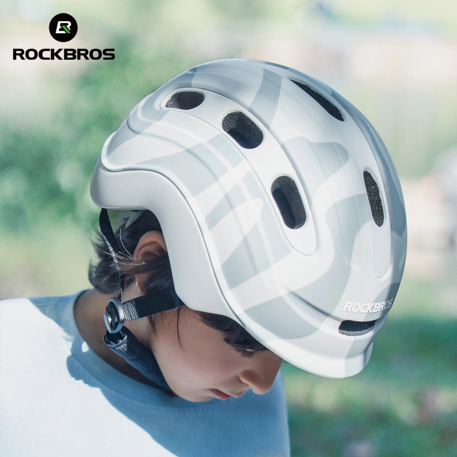 Youth Helmet Breathable Safety Helmet 6-18 years old Youth Cycling Ultralight Helmet Scooter Balance Kids Bike Helmet