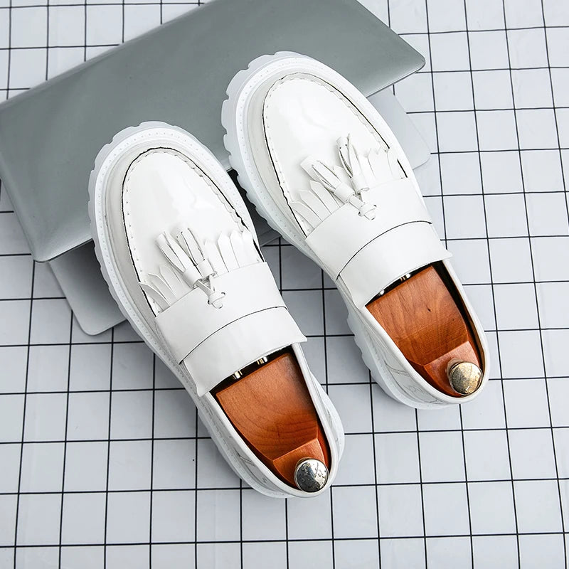 Fashion Men Tassels Loafers Thick Bottom Male Height Increasing Walking Shoes All White Wedding Shoes