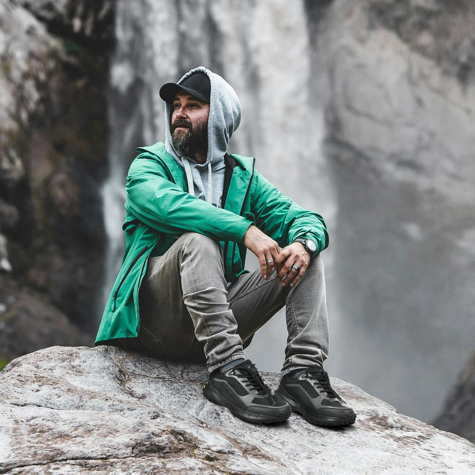 Men's Extra Wide Walking Training Shoes Hiking Shoes Lightweight Casual Non-Slip Sports Shoes For Mountaineering