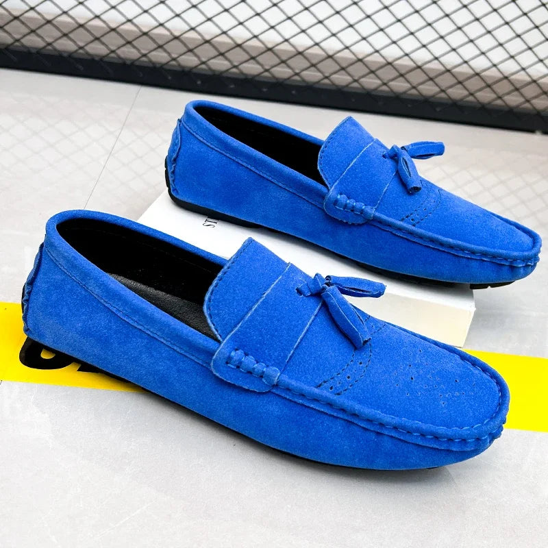 2024 Nieuwe modieuze loafers met kwastjes voor heren, groene jeugd, trendy mocassins, Engelse herenschoenen, grote maten 47-48