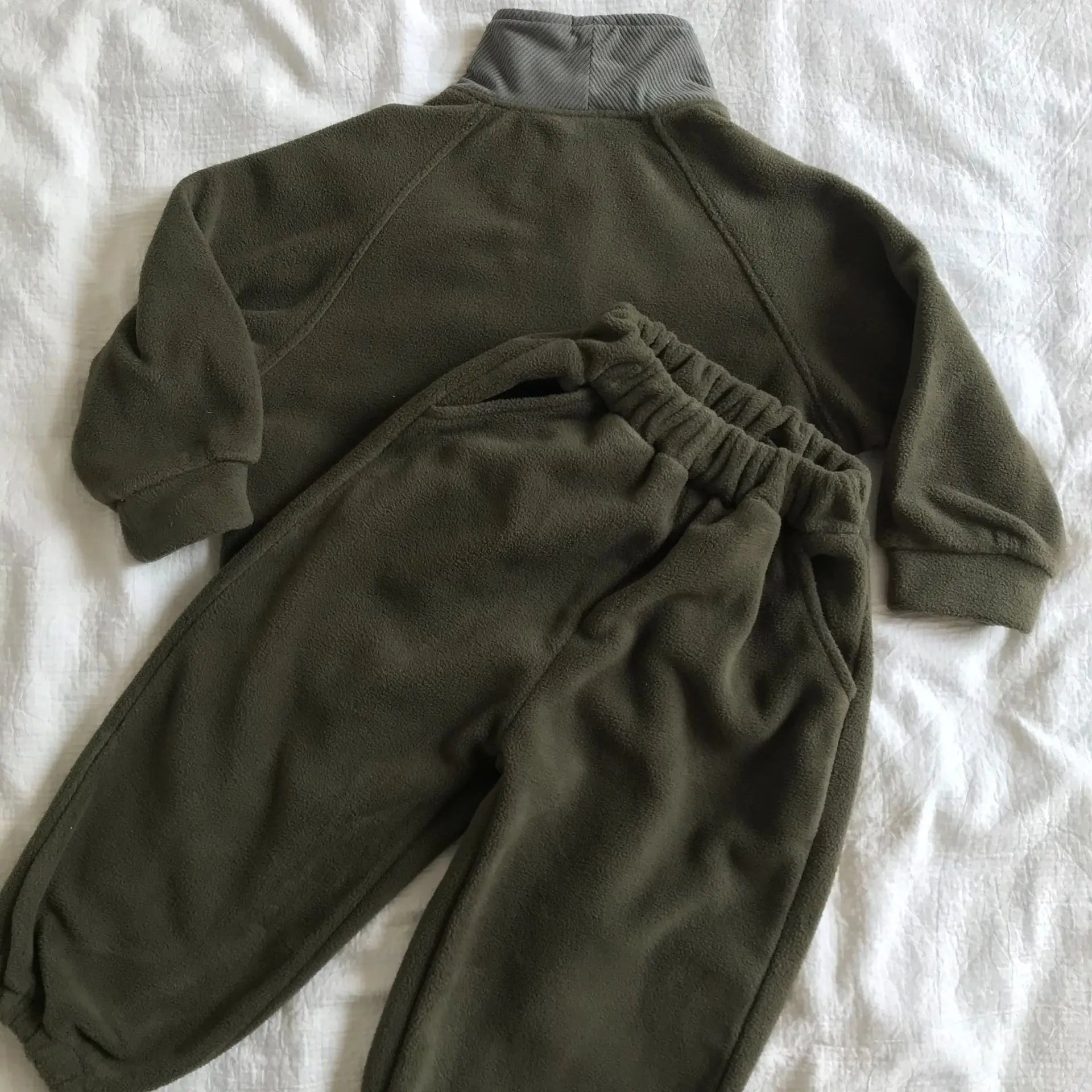 Unisex 2Pcs Autumn Winter Warm Clothing Set Fleece Hoodie and Pants Suit Turtleneck Double Fleece Kids Tracksuit