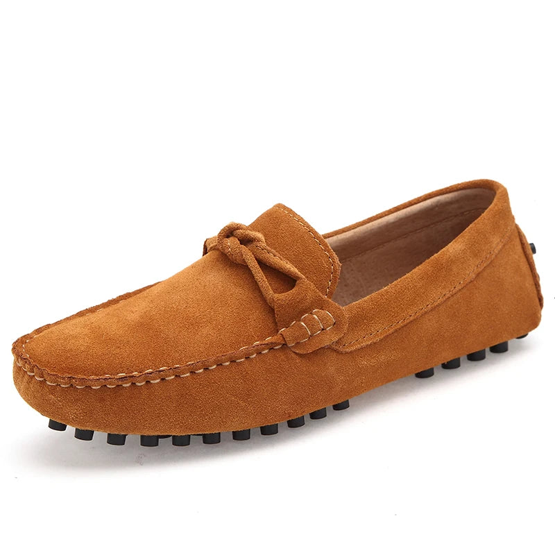 New Trend Youth Driving Loafers Red Male Formal Dress Shoes Suede Leather Lazy People Walking Shoes Good Quality Moccasins Shoes