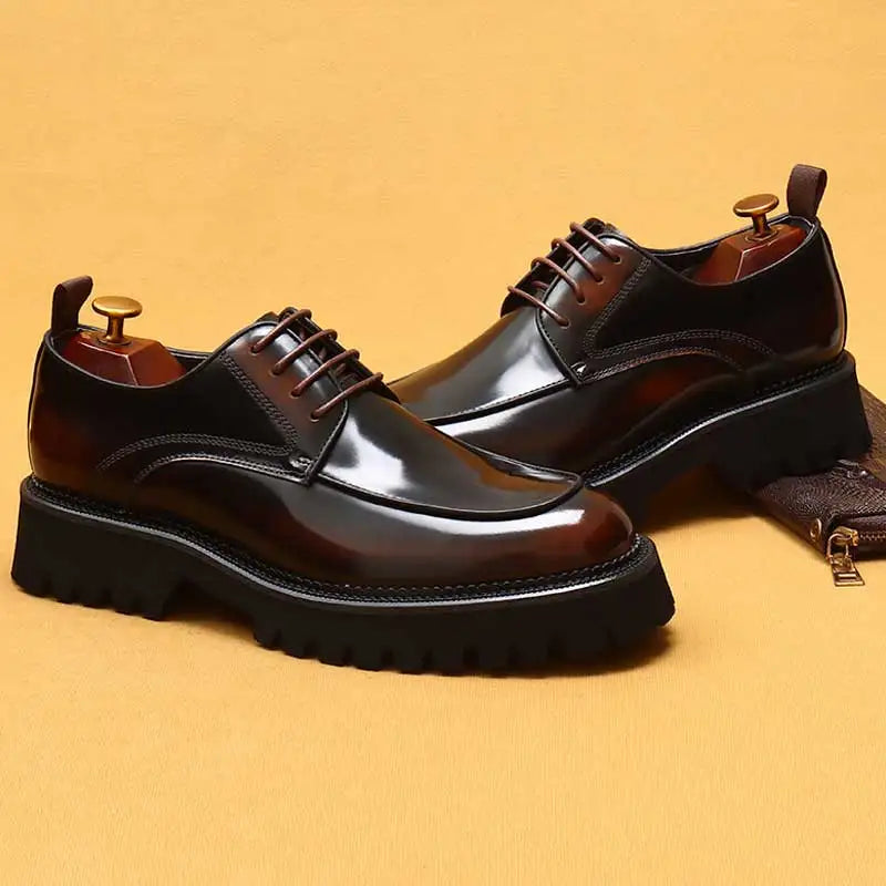 Designer Men's Leather Shoes With Thick Soles Round Toe Glossy Leather Business Dress and Waxed Cowhide Lace-Up British Shoes