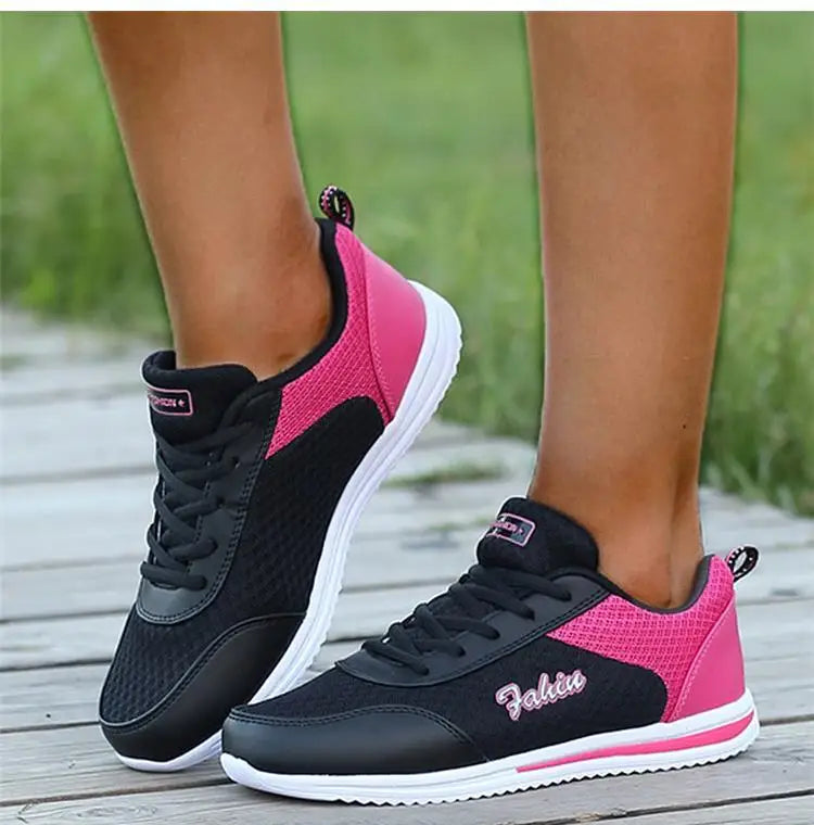 Women's Sneakers 2025 New Fashion Flat Women's Shoes Vulcanized Casual Sneaker Woman Lace Up Women Sneakers Tenis Feminino