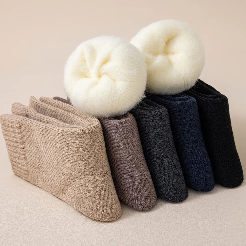 5 Pairs Men's Merino Wool Socks Winter Thickened Warm Cashmere Socks Fashion Solid Colour Terry Socks