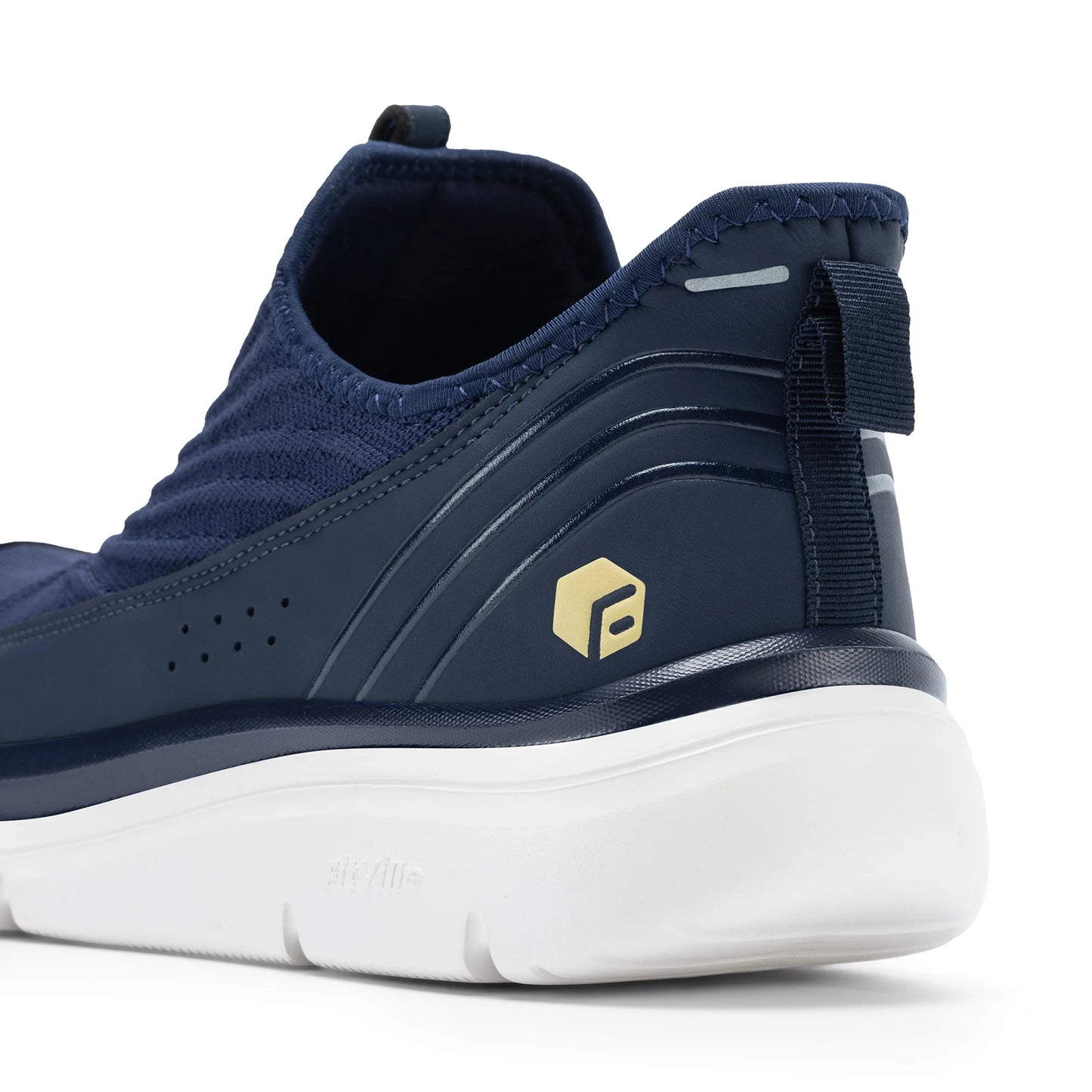 Wide Men's Slip-On Walking Shoes Lightweight Breathable Outdoor Casual Sports Running Shoes Sneakers For Swollen Feet
