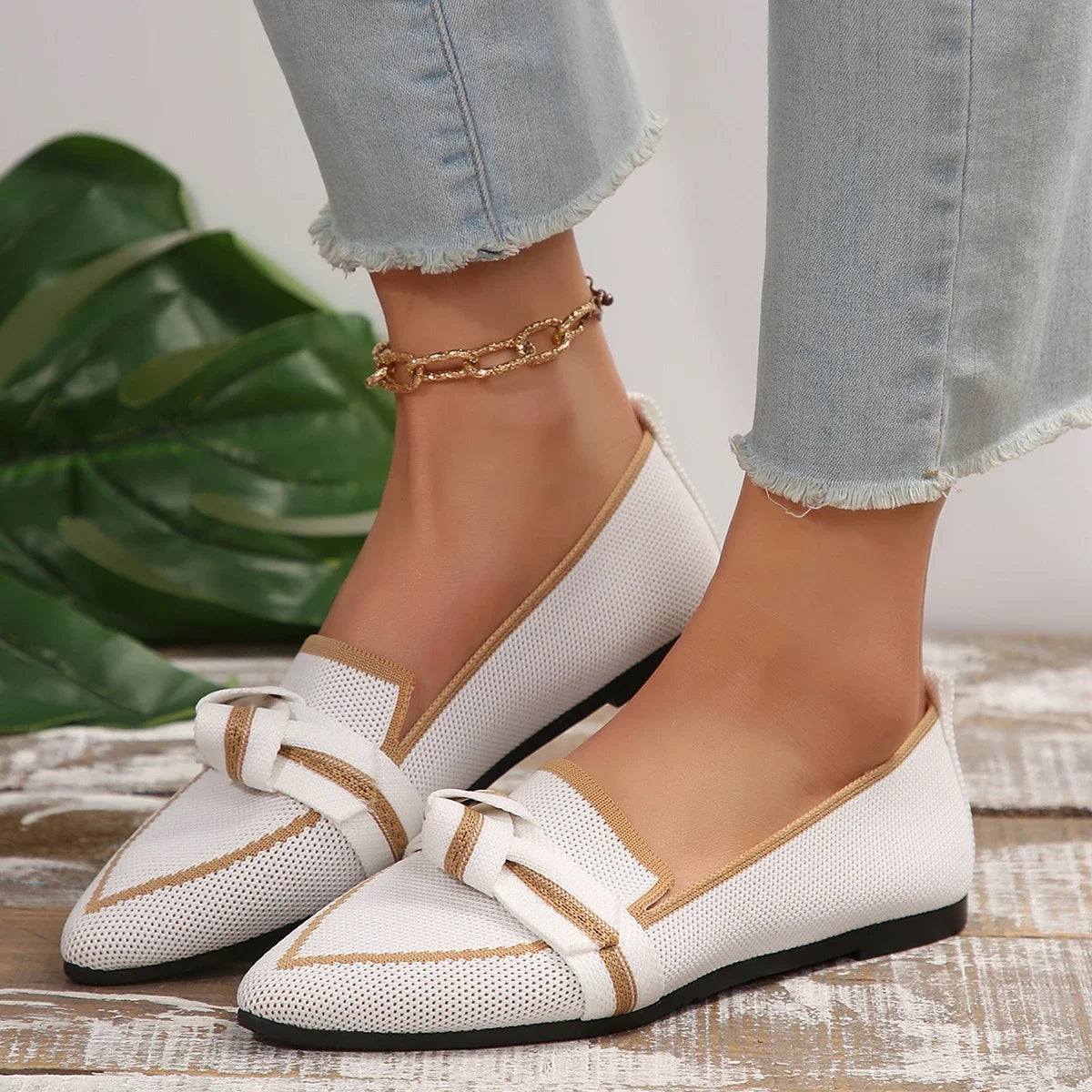 Women's Spring and Autumn Outfit Pointed Flat Breathable Casual Knot Shoes Women's Blue Pregnant Women's Low Heel Moon Shoes