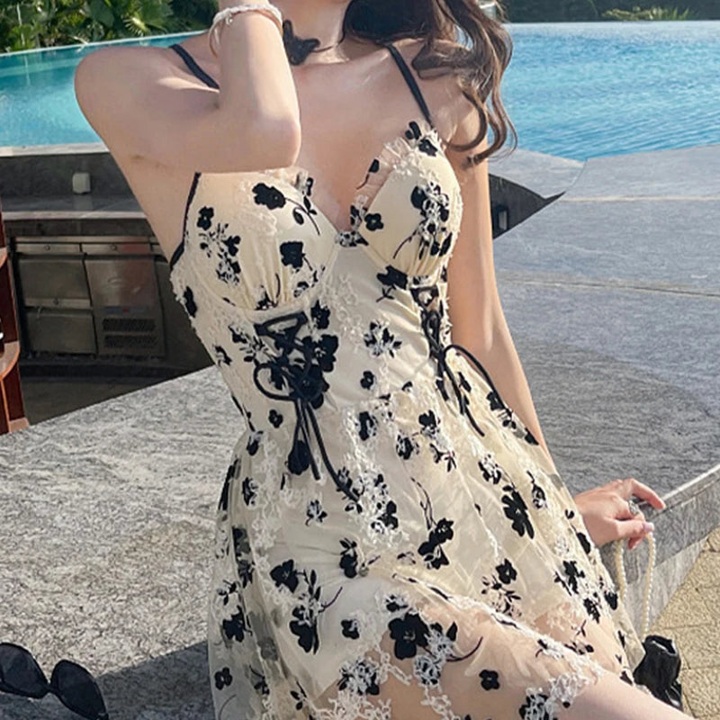 Fashion Floral Embroidery Women Swimsuit One-piece Sling Backless Slimming Bathing Suit New Swimsuit Soaking in Hot Springs