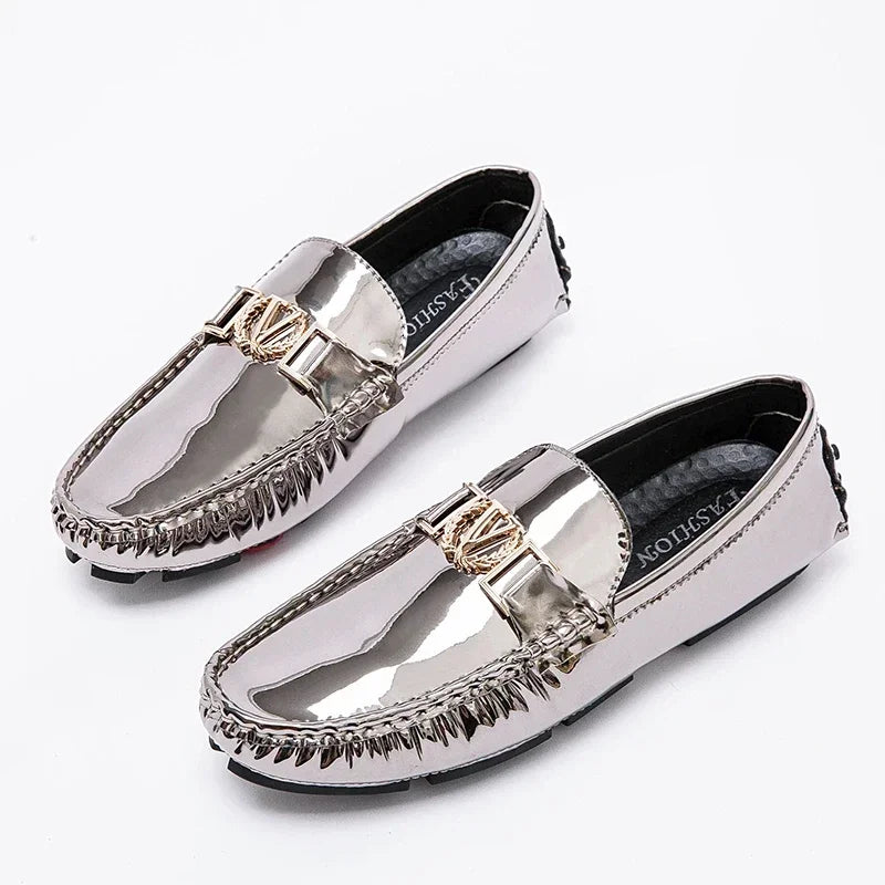 New Cool Male Formal Dress Shoes Silver Casual Moccasin Shoes for Men Large Size 38-48 Youth Fashion Popular Driving Loafers