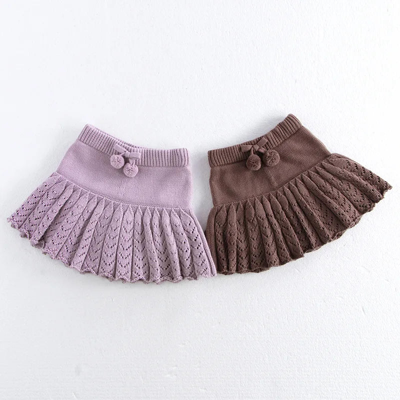 New Autumn Kids Short Skirt Girls Cute Solid Colour Knitted Pleated Skirt Children Hollow Out Knitted Shorts