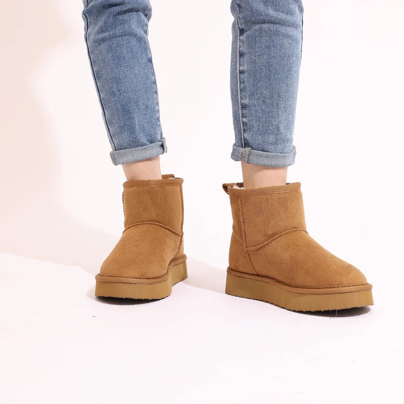 Women's Winter Classic Snow Boots Warm and Comfy Flat Furry Boots Outdoor and Indoor Non-Slip Fluffy Female Cotton Shoes