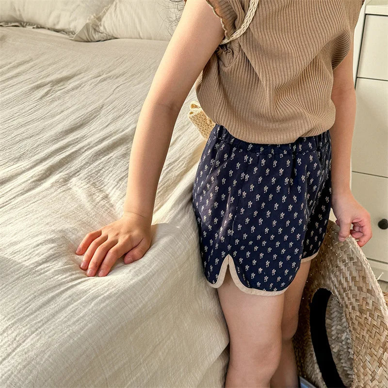 2025 Zomer Nieuwe Baby Meisjes Schattige Bloemen Shorts Kinderen Losse Katoenen Shorts Veelzijdige Kinderprint Casual Shorts Peuterkleding 4-6Y Unisex