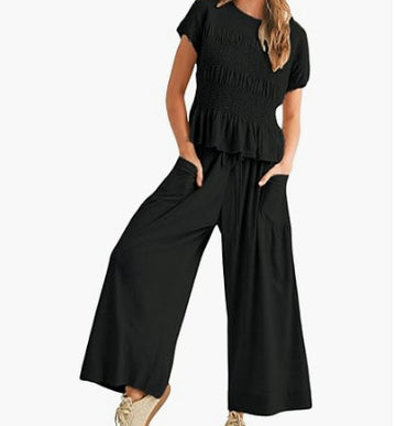 Women's 2-Piece Pleated Top And Wide Leg Pants